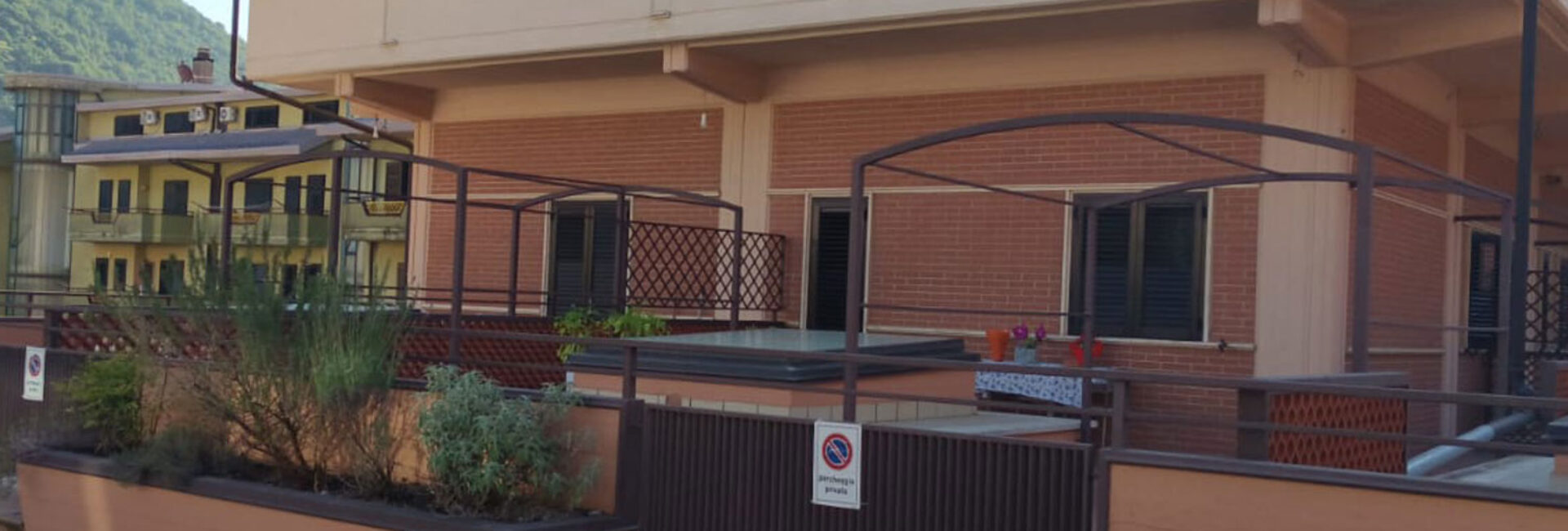 Bilocale a piano primo