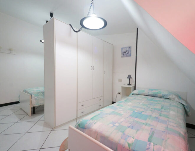 Camera con due letti singoli